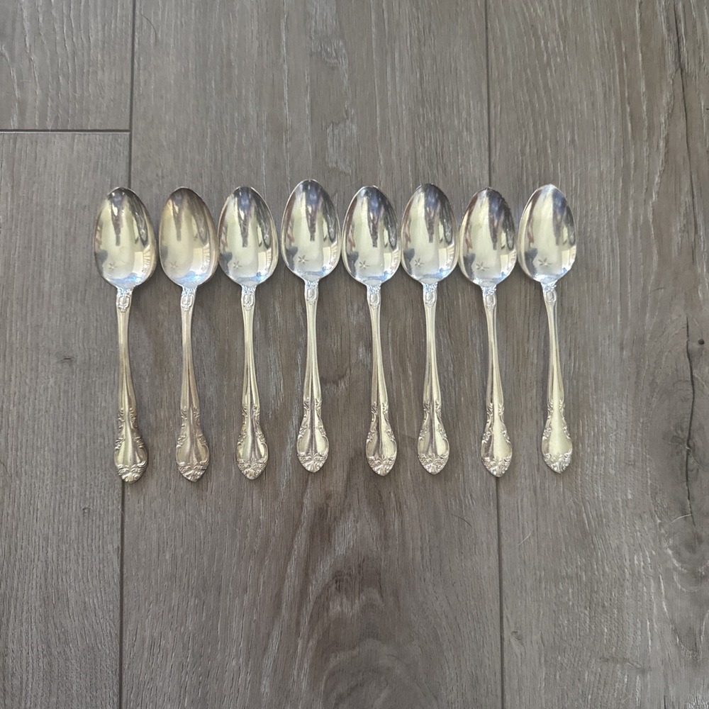 Gorham New Elegance Set of 8 Teaspoons Spoons Vintage Silverplate Flatware